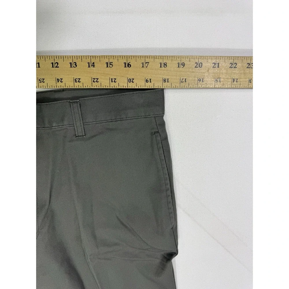 Dockers Classic Fit Flat Front Pants Men's 36x30 (36x29) Grey NWT Office Casual